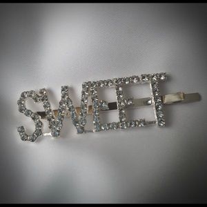 “Sweet” Hair Clip